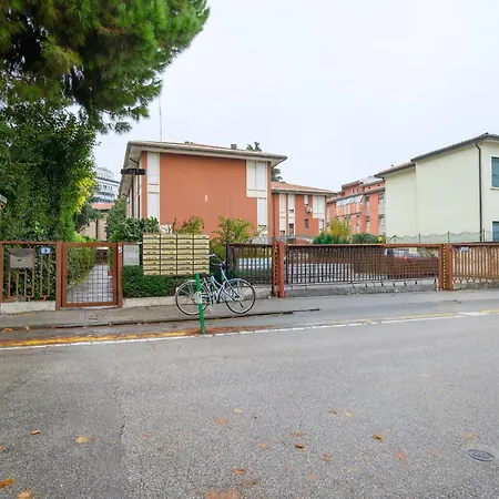 דירה Guesthost - Cozy Near Basilica Sant'antonio *